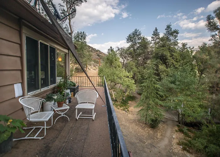 Cabin: Quiet Mind Lodge, Spa & Retreat Sequoias